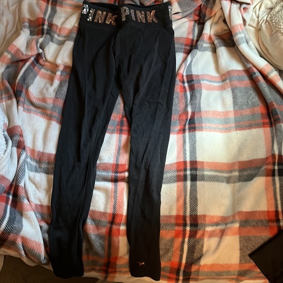 Xsmall yoga pants - Picture 2 of 3